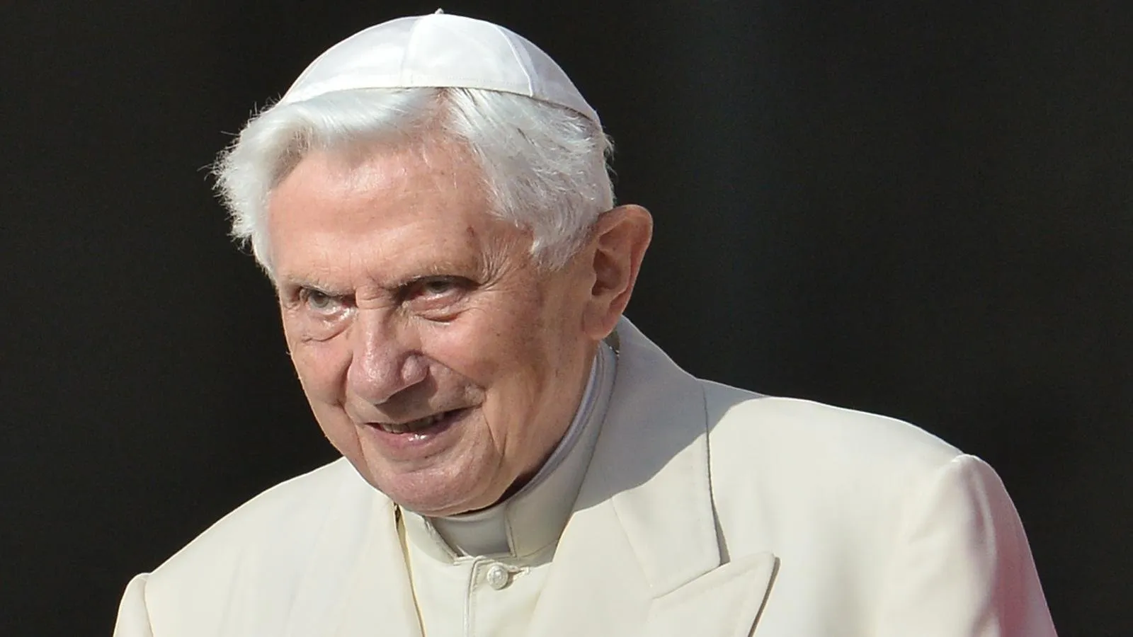 El emérito papa Benedicto XVI podría estar involucrado en casos de abuso sexual, además de admitir que en su juventud juró fidelidad a Hitler. El emérito papa Benedicto XVI podría estar involucrado en casos de abuso sexual, además de admitir que en su juventud juró fidelidad a Hitler.
