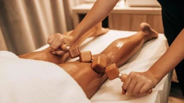 Qué es la maderoterapia y como ayuda a reducir la celulitis Qué es la maderoterapia y como ayuda a reducir la celulitis