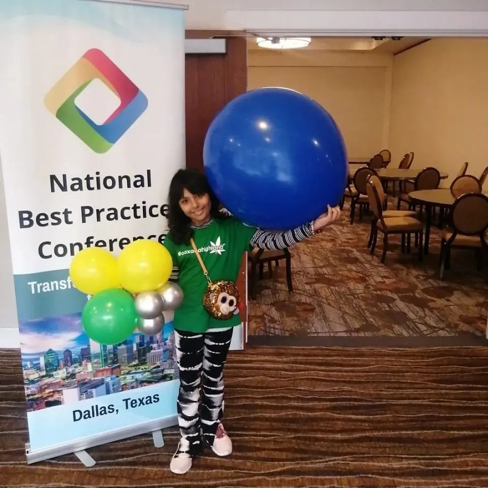 La historia de Adhara Pérez, niña mexicana de 10 años que tiene un tiene un IQ mayor que Einstein La historia de Adhara Pérez, niña mexicana de 10 años que tiene un tiene un IQ mayor que Einstein