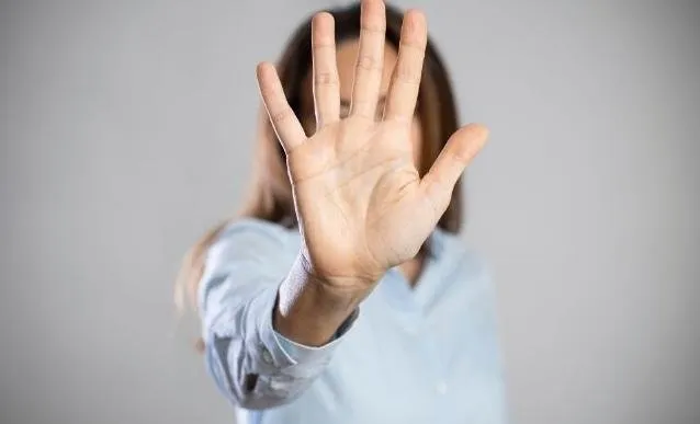 Aprende a poner límites sin sentirte mala persona Aprende a poner límites sin sentirte mala persona