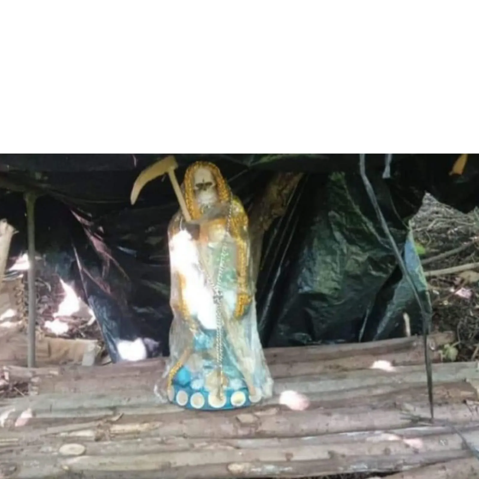 Desmantelan campamento de la Santa Muerte; Hay dos detenidos Desmantelan campamento de la Santa Muerte; Hay dos detenidos
