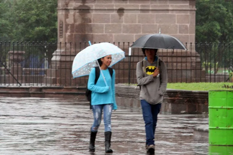 Fuertes rachas de viento, lluvias y temperaturas de hasta 45 grados Celsius para este sábado Fuertes rachas de viento, lluvias y temperaturas de hasta 45 grados Celsius para este sábado