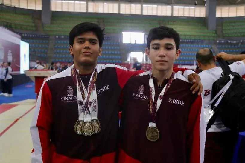 Aarón Ibarra y Gael Rosales ganan cuatro oros en gimnasia Aarón Ibarra y Gael Rosales ganan cuatro oros en gimnasia