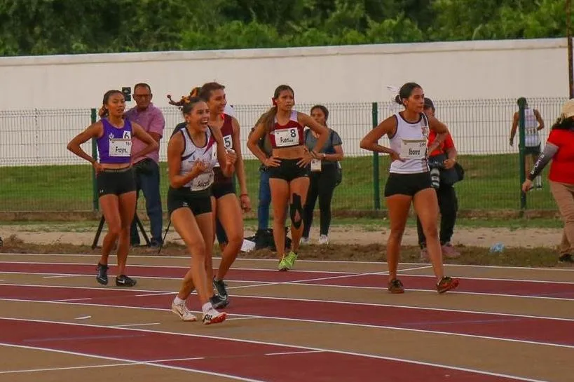 Tres oros y nuevo récord nacional en atletismo en los Nacionales Conade 2023. Tres oros y nuevo récord nacional en atletismo en los Nacionales Conade 2023.