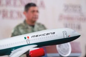 Gobierno de México formaliza compra de Mexicana de Aviación; acuerdo histórico hace justicia a trabajadores Gobierno de México formaliza compra de Mexicana de Aviación; acuerdo histórico hace justicia a trabajadores
