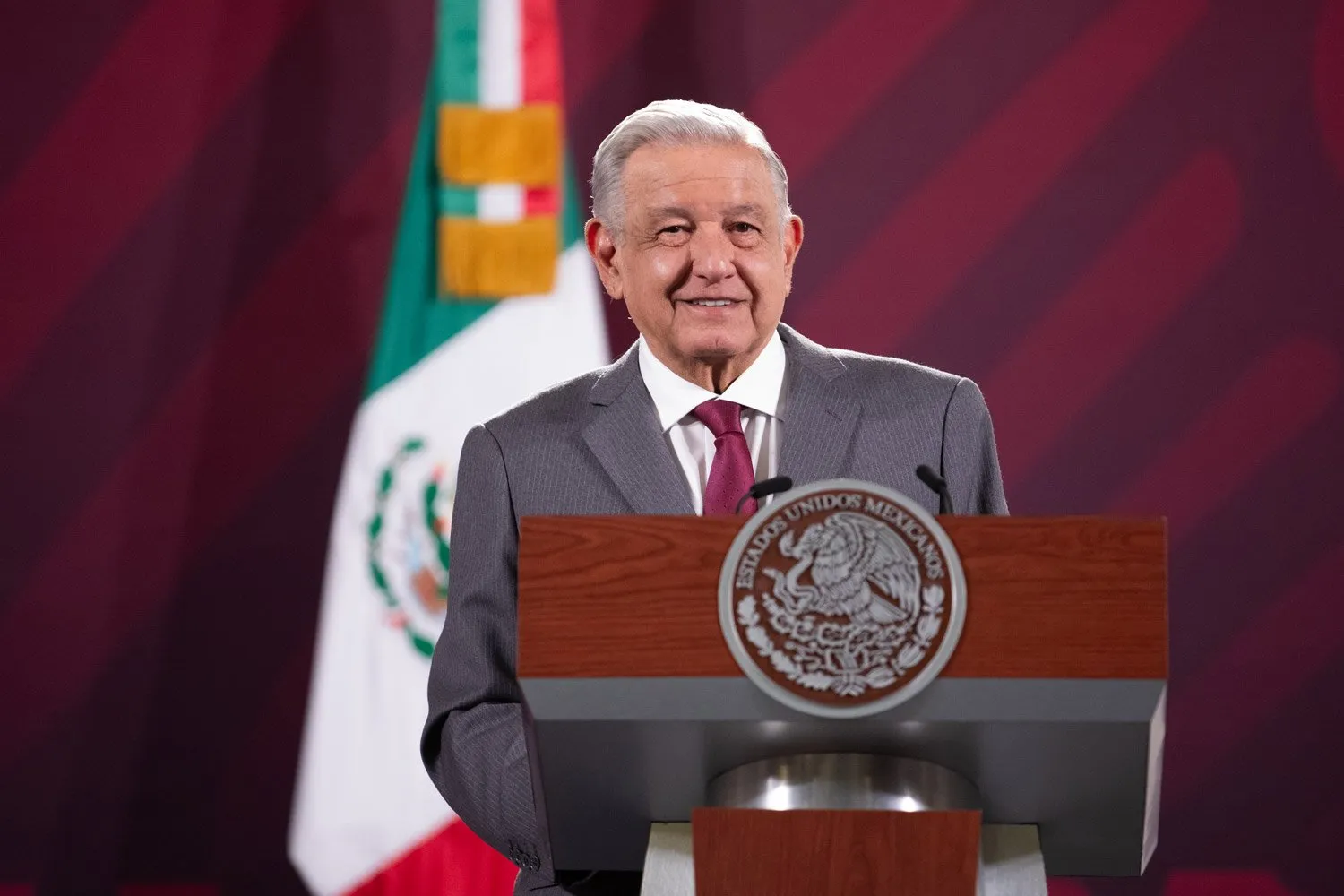 Gobierno de México trabaja para garantizar paz y tranquilidad en Zacatecas y Nuevo León, afirma AMLO Gobierno de México trabaja para garantizar paz y tranquilidad en Zacatecas y Nuevo León, afirma AMLO