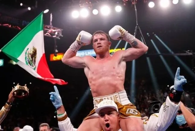 ‘Canelo’ Álvarez gana a Jermell Charlo el ‘indiscutido vs. indiscutido’ por decisión unánime ‘Canelo’ Álvarez gana a Jermell Charlo el ‘indiscutido vs. indiscutido’ por decisión unánime