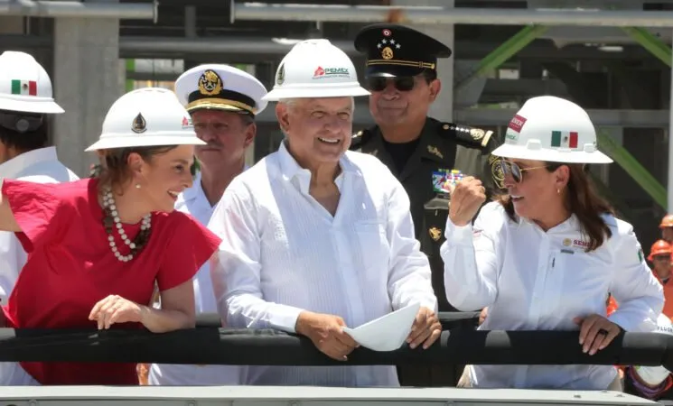 Presidente acepta renuncia de Rocío Nahle García como secretaria de Energía Presidente acepta renuncia de Rocío Nahle García como secretaria de Energía