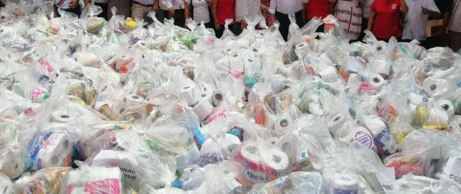 Abren puente aéreo a Acapulco para transportar enseres y despensas Abren puente aéreo a Acapulco para transportar enseres y despensas
