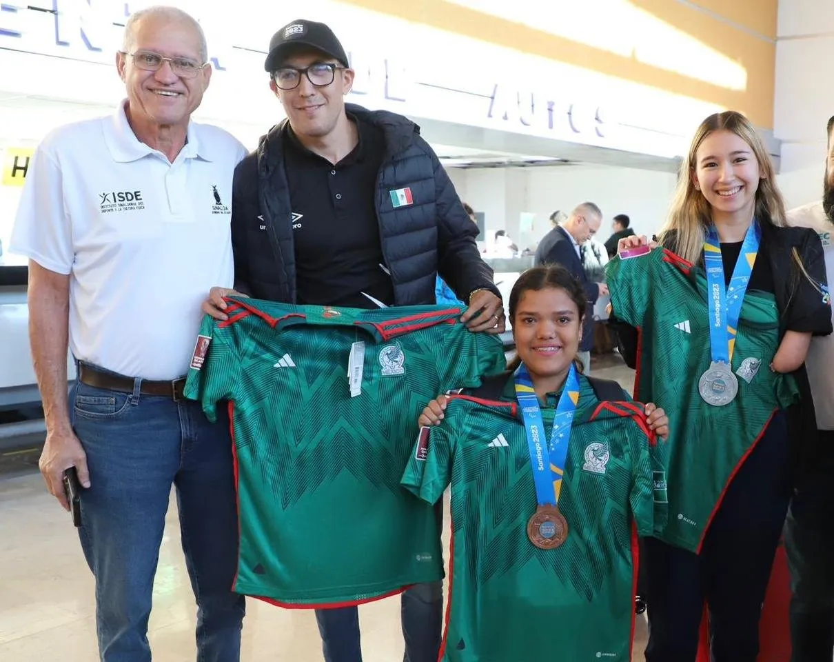 Arriban a Culiacán atletas que asistieron a Parapanamericanos 2023. Arriban a Culiacán atletas que asistieron a Parapanamericanos 2023.