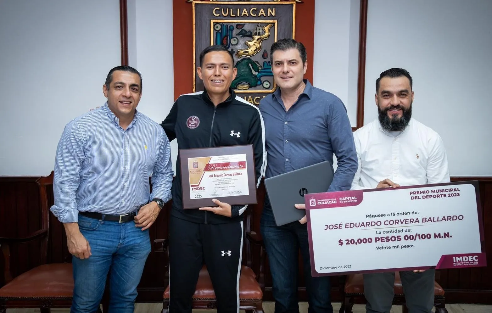 Entregan Premio Municipal del Deporte 2023 a cinco destacados deportistas Entregan Premio Municipal del Deporte 2023 a cinco destacados deportistas
