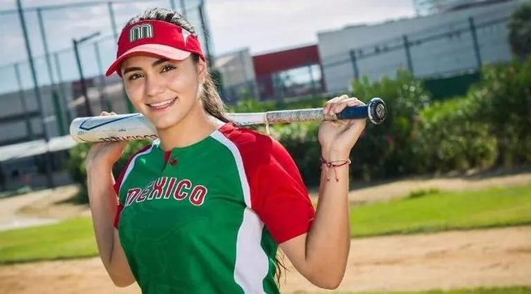 Anahy Lizárraga Ramos, jugadora de las Diablos Rojos de México en la Liga Mexicana de Softbol, espera volver a selección Nacional Anahy Lizárraga Ramos, jugadora de las Diablos Rojos de México en la Liga Mexicana de Softbol, espera volver a selección Nacional