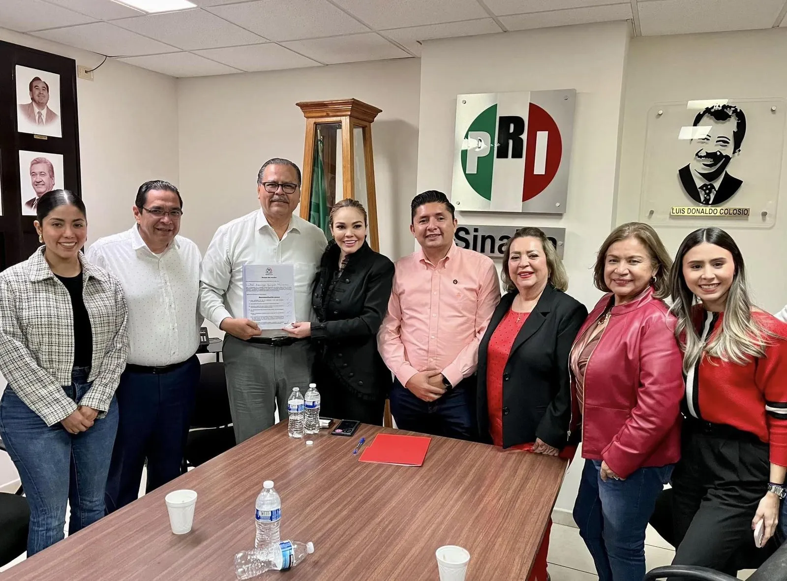 Mingo Vázquez se registra como precandidato a la alcaldía de Ahome por el PRI Mingo Vázquez se registra como precandidato a la alcaldía de Ahome por el PRI