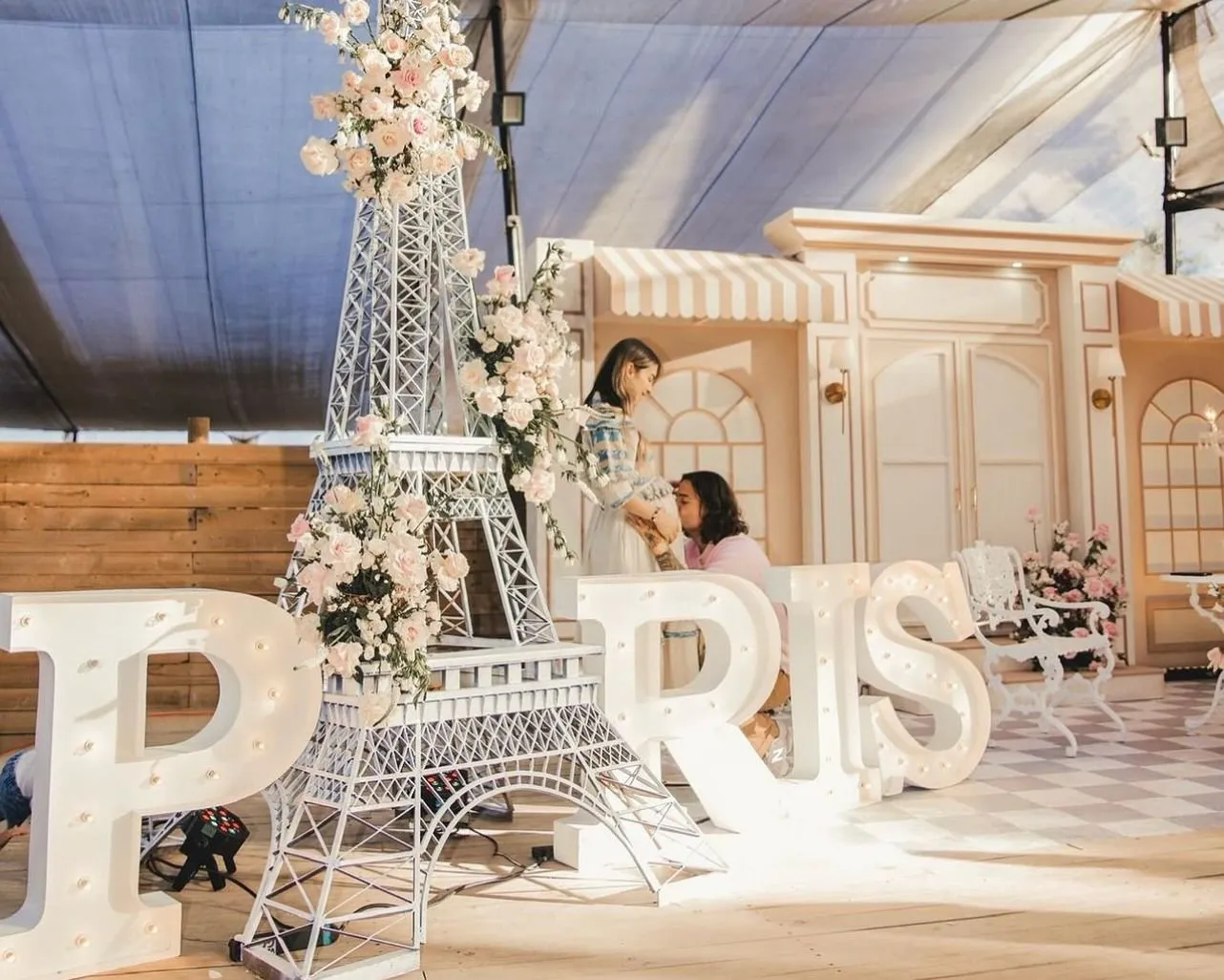 Maluma y Susana Gómez el tradicional baby shower de su hija París Maluma y Susana Gómez el tradicional baby shower de su hija París