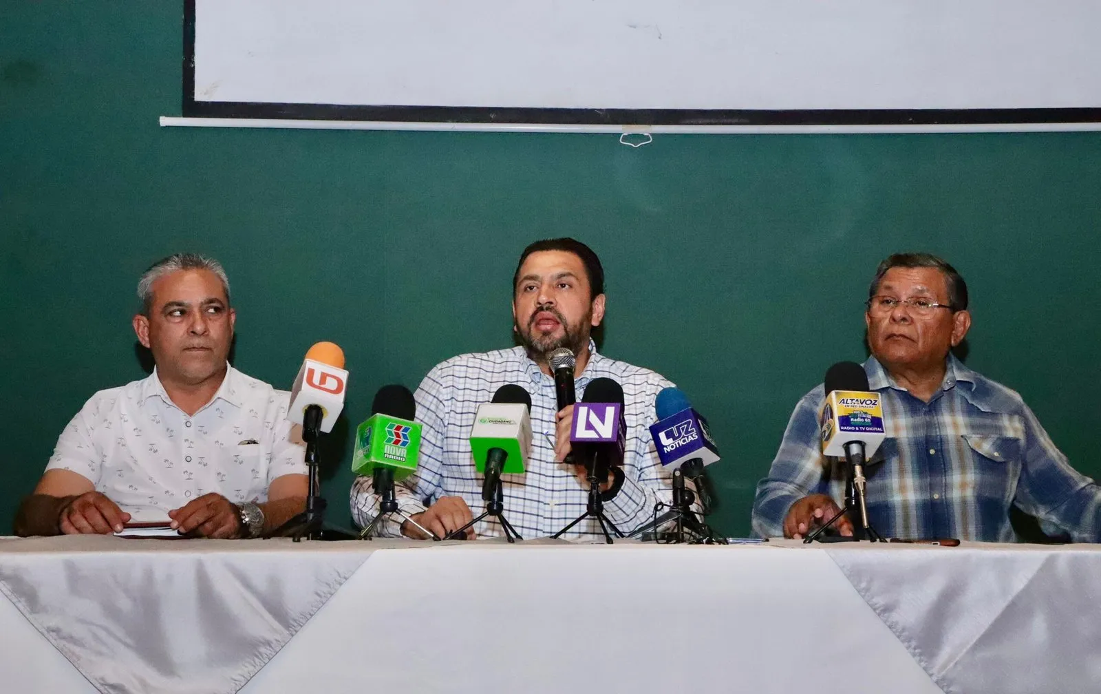 Productores tienen garantizado el apoyo en la comercialización del maíz Productores tienen garantizado el apoyo en la comercialización del maíz