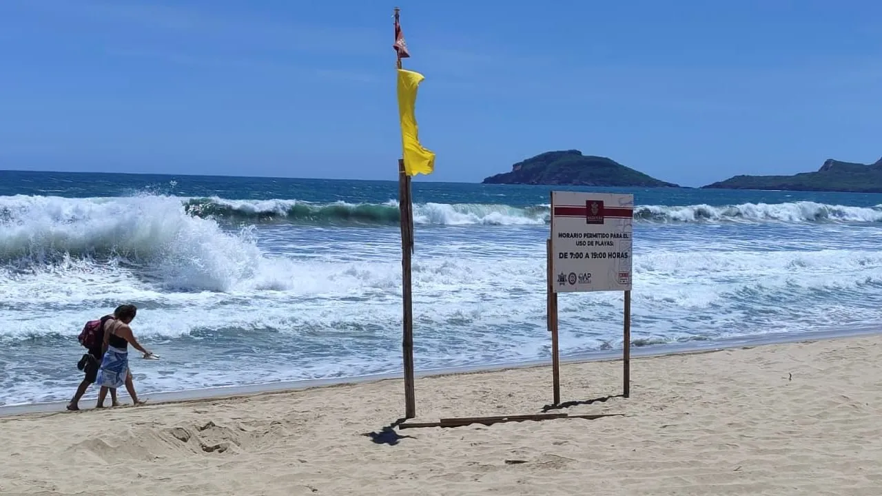 Alertan a bañistas, mar de fondo generará oleaje elevado Alertan a bañistas, mar de fondo generará oleaje elevado