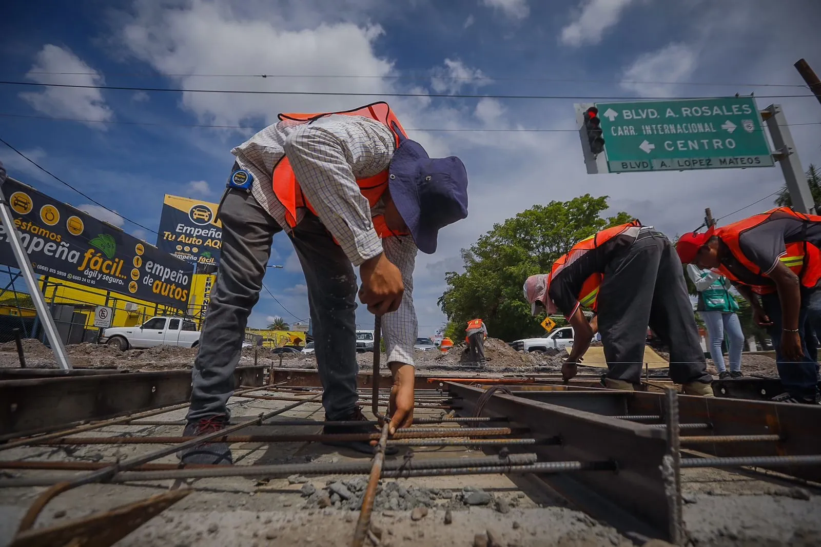 La modernización de las ciudades implica renovar vialidades: Rocha Moya La modernización de las ciudades implica renovar vialidades: Rocha Moya