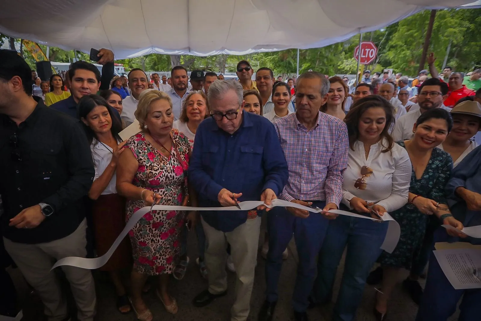 Inaugura Rocha Moya la rehabilitación del colector de drenaje sanitario en Los Mochis Inaugura Rocha Moya la rehabilitación del colector de drenaje sanitario en Los Mochis