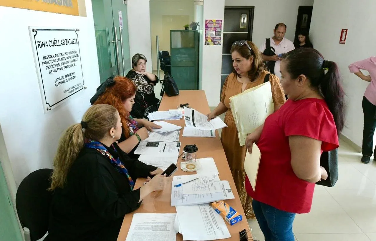 SEPyC, otorga plazas a docentes de nuevo ingreso en Educación Básica SEPyC, otorga plazas a docentes de nuevo ingreso en Educación Básica