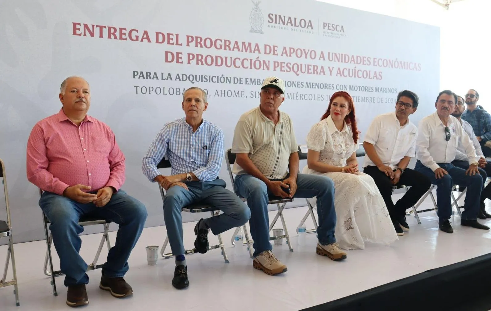 Histórica, entrega de embarcaciones menores por parte del Gobierno Estatal: Guerra Mena Histórica, entrega de embarcaciones menores por parte del Gobierno Estatal: Guerra Mena