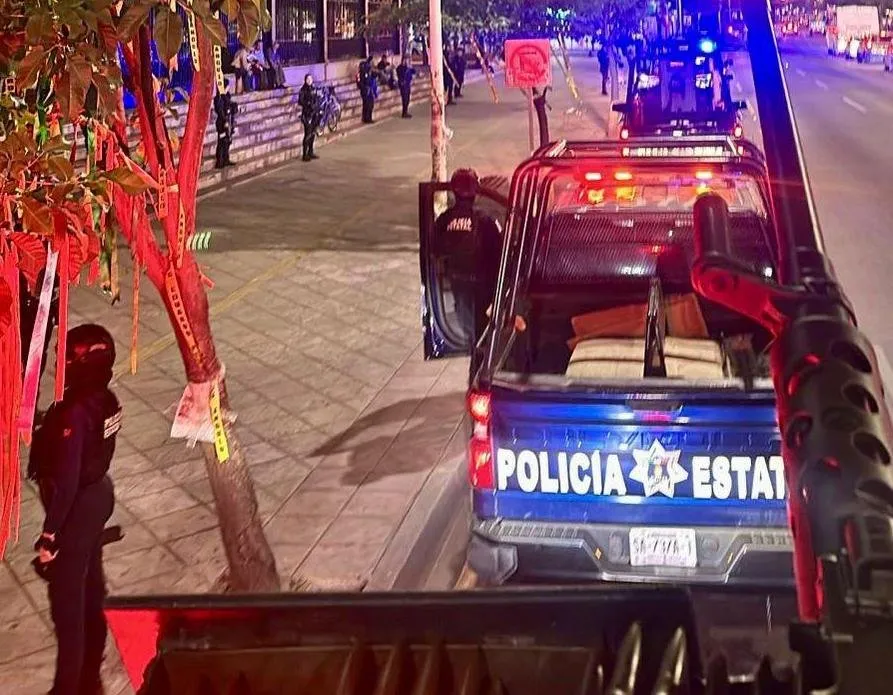 Se pone en marcha Operativo de Proximidad, como Estrategia Especial para Reforzar Seguridad en el Primer Cuadro de la Ciudad de Culiacán Se pone en marcha Operativo de Proximidad, como Estrategia Especial para Reforzar Seguridad en el Primer Cuadro de la Ciudad de Culiacán
