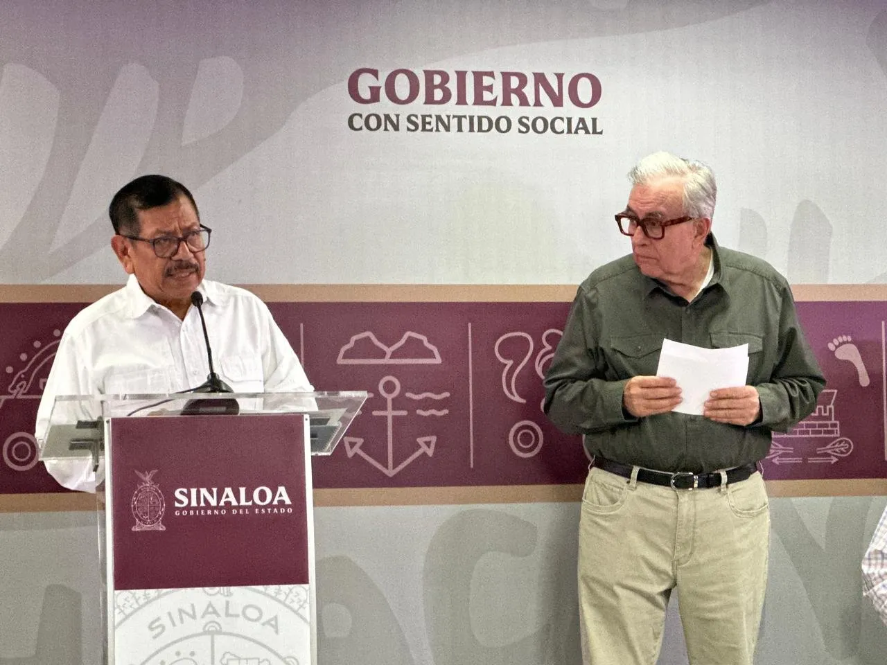 Secretario de Seguridad Mérida Sánchez informa resultados de operativos coordinados entre autoridades locales y federales en Sinaloa Secretario de Seguridad Mérida Sánchez informa resultados de operativos coordinados entre autoridades locales y federales en Sinaloa