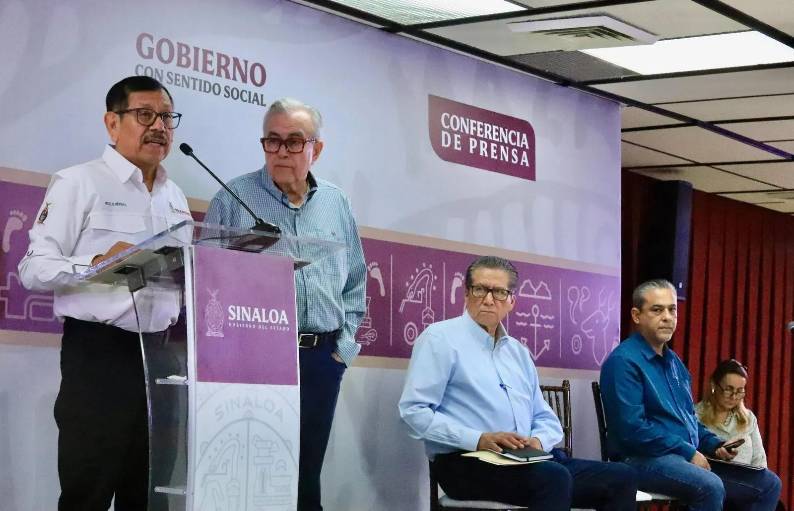 Informa secretario de Seguridad Pública sobre resultados de los operativos implementados por autoridades de los tres órdenes de Gobierno en Sinaloa Informa secretario de Seguridad Pública sobre resultados de los operativos implementados por autoridades de los tres órdenes de Gobierno en Sinaloa