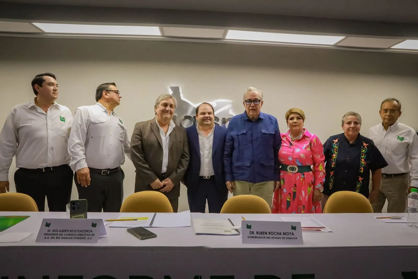 Cómo nunca Sinaloa le ha invertido y gestionado recurso a la agricultura: Rocha, al asistir al Informe de la AARSP Cómo nunca Sinaloa le ha invertido y gestionado recurso a la agricultura: Rocha, al asistir al Informe de la AARSP