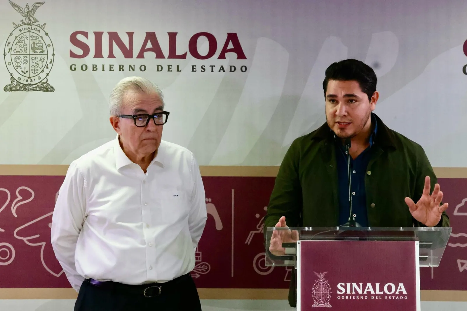 El Gobierno de Sinaloa maneja sus recursos de manera honesta y transparente: Rocha Moya El Gobierno de Sinaloa maneja sus recursos de manera honesta y transparente: Rocha Moya