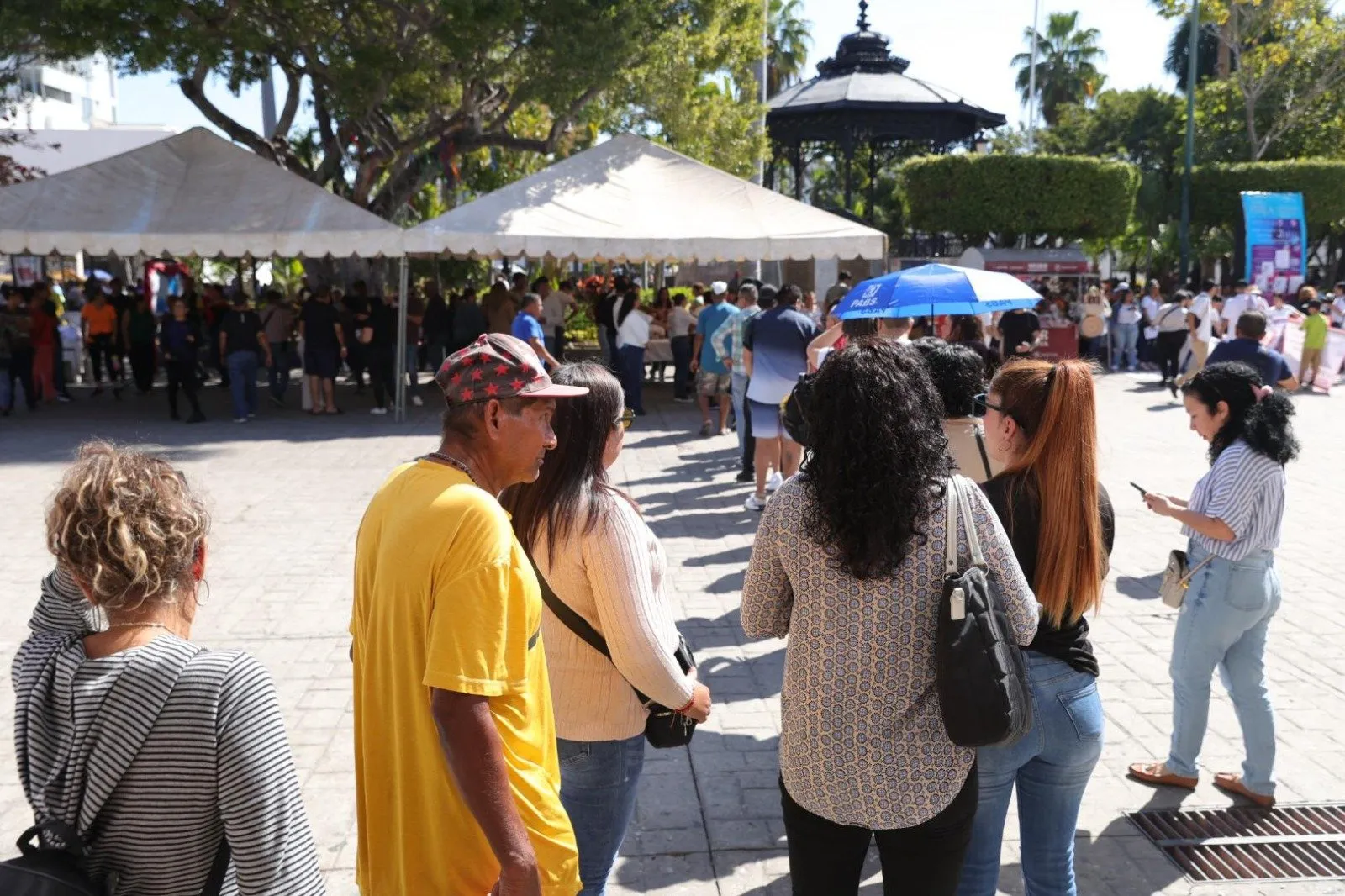 Gran algarabía y emoción por el carnaval se vive en Mazatlán Gran algarabía y emoción por el carnaval se vive en Mazatlán