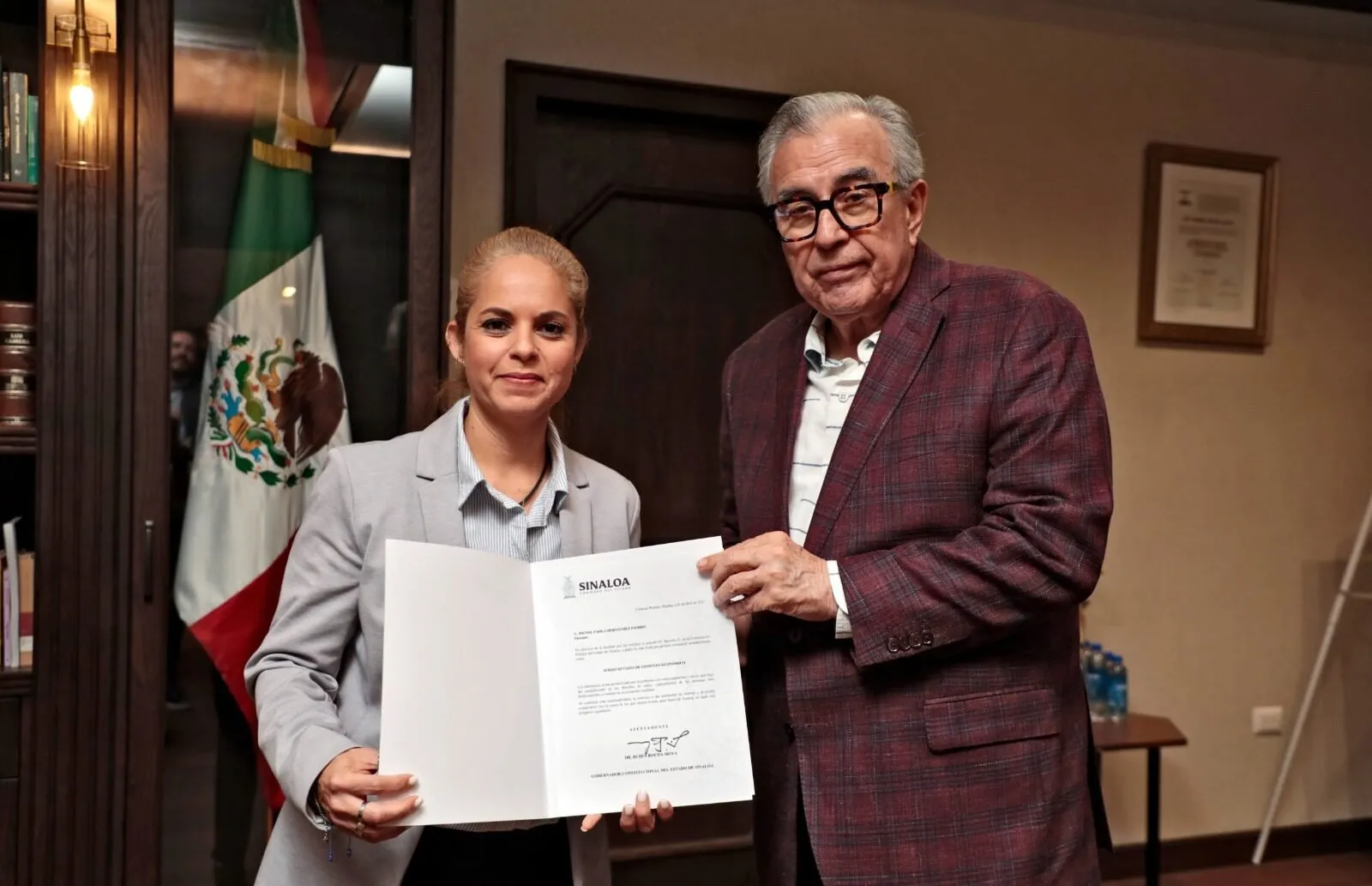Rinde Protesta Wendy Hernández Fierro como Subsecretaria de Fomento Económico Rinde Protesta Wendy Hernández Fierro como Subsecretaria de Fomento Económico