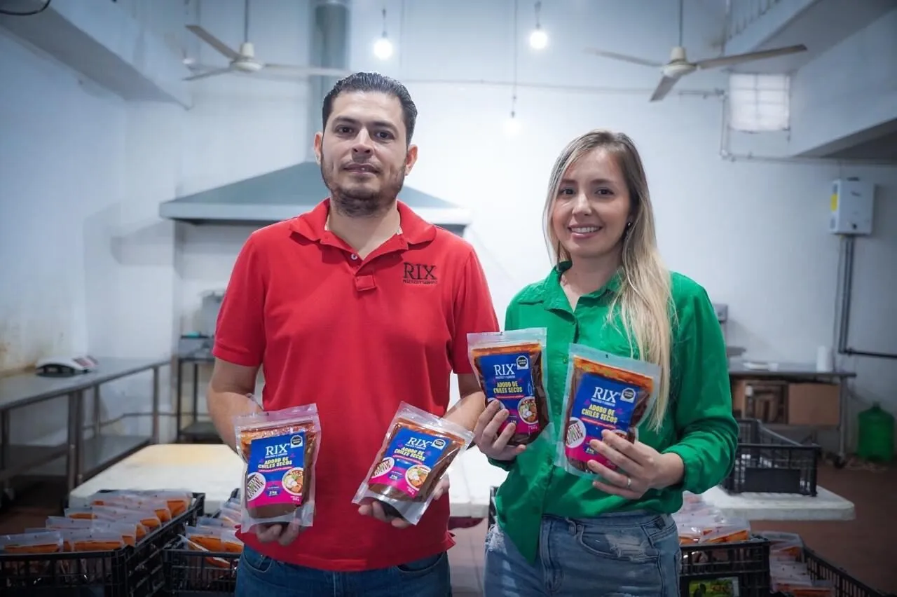 Sinaloa se suma a la campaña ‘Hecho en México’ con la estrategia local ‘Primero lo Nuestro’ Sinaloa se suma a la campaña ‘Hecho en México’ con la estrategia local ‘Primero lo Nuestro’