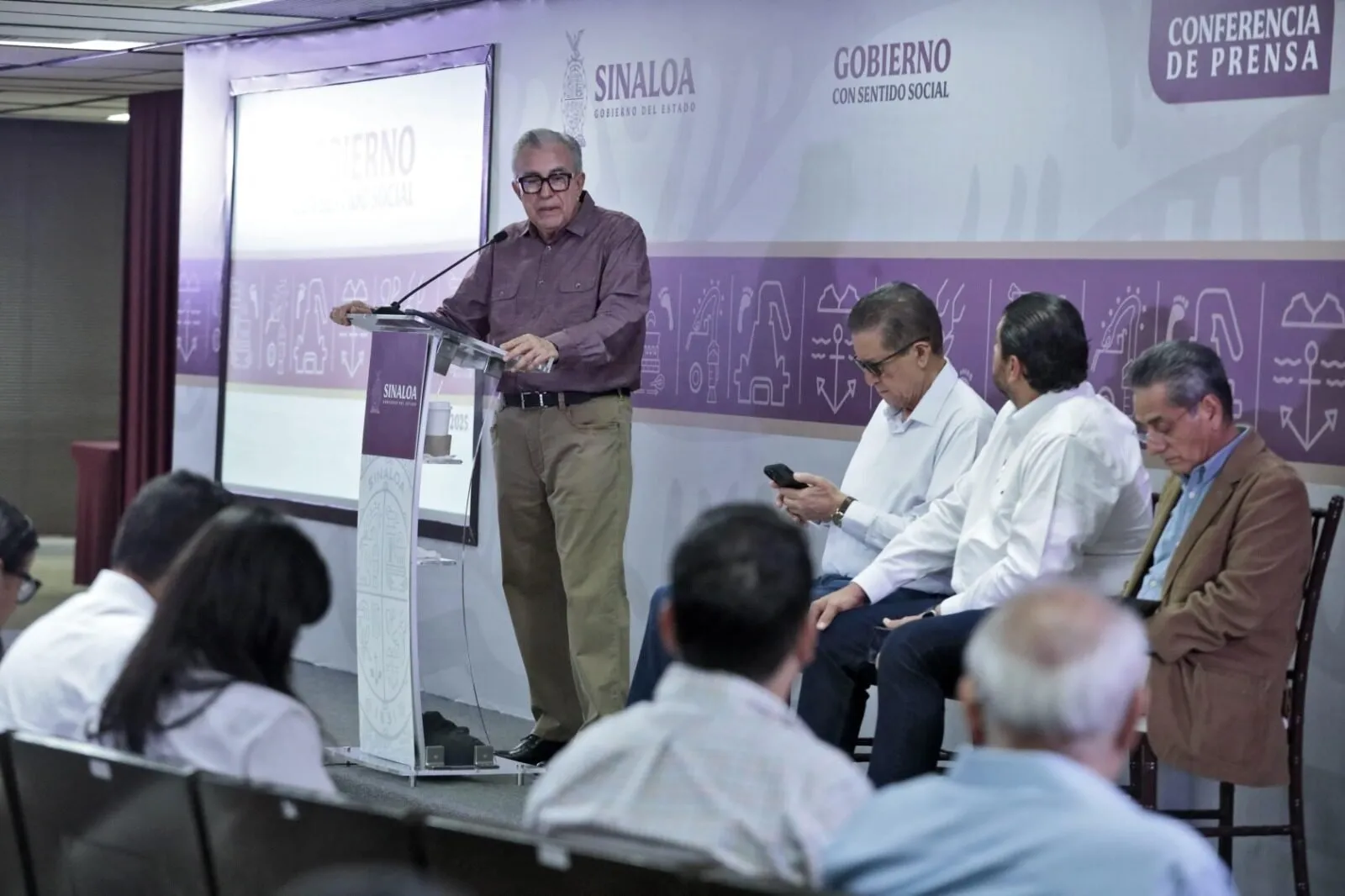 Se reforzará el operativo de seguridad en Sinaloa en temas específicos: Rocha Moya Se reforzará el operativo de seguridad en Sinaloa en temas específicos: Rocha Moya