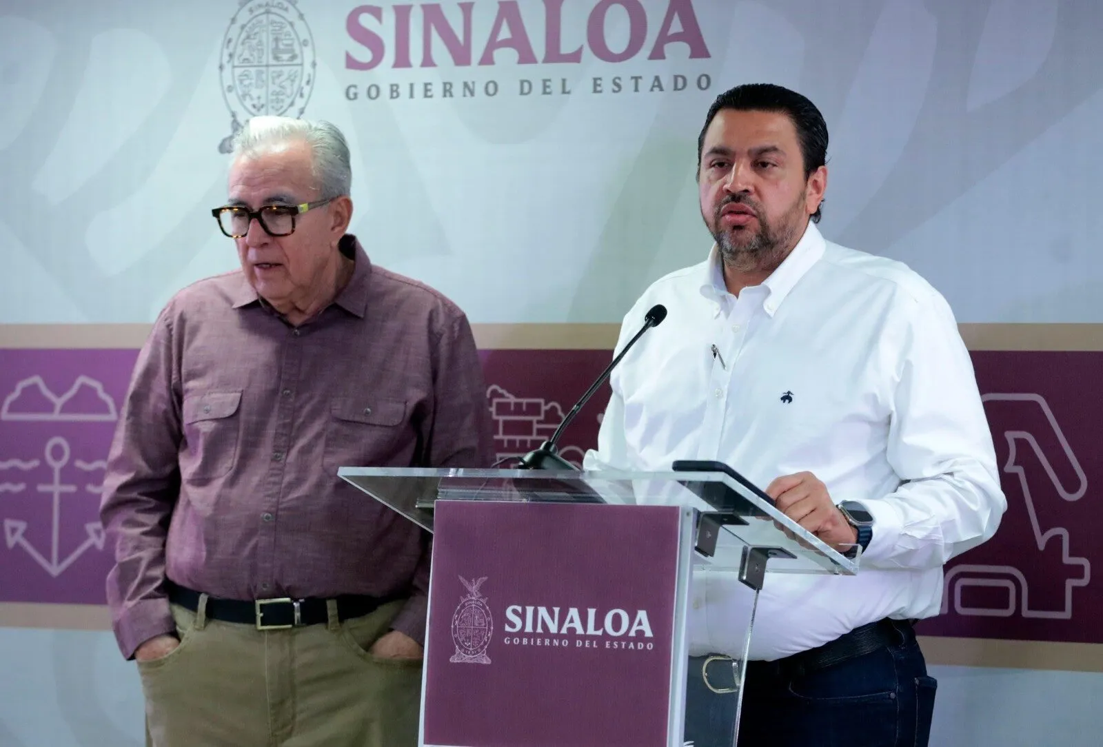 Hoy se reinicia el pago de los 750 pesos a maiceros sinaloenses, anuncia el Gobernador Rubén Rocha Moya Hoy se reinicia el pago de los 750 pesos a maiceros sinaloenses, anuncia el Gobernador Rubén Rocha Moya