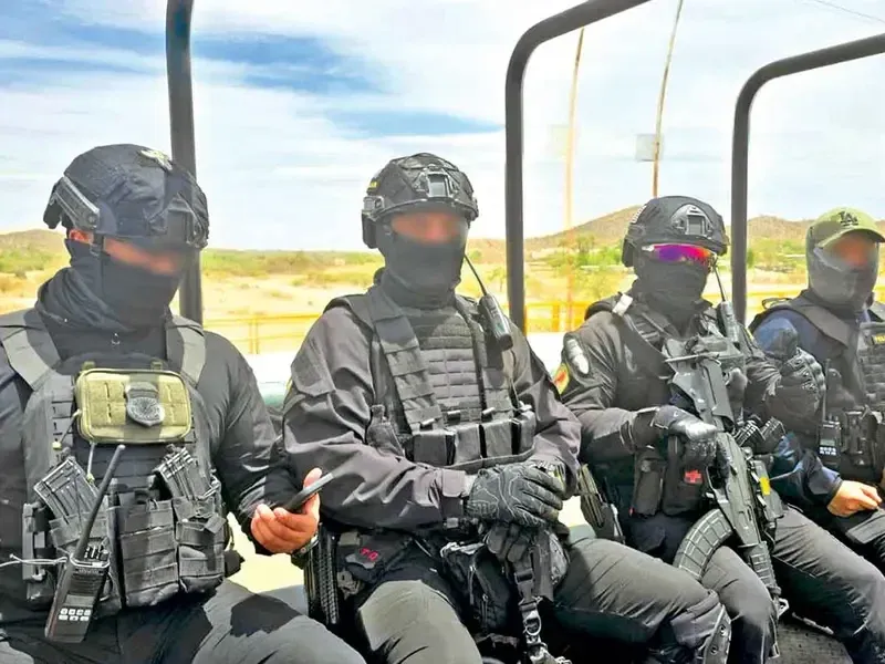 Colaboran EU y México en operativo contra laboratorios de drogas en Sinaloa Colaboran EU y México en operativo contra laboratorios de drogas en Sinaloa