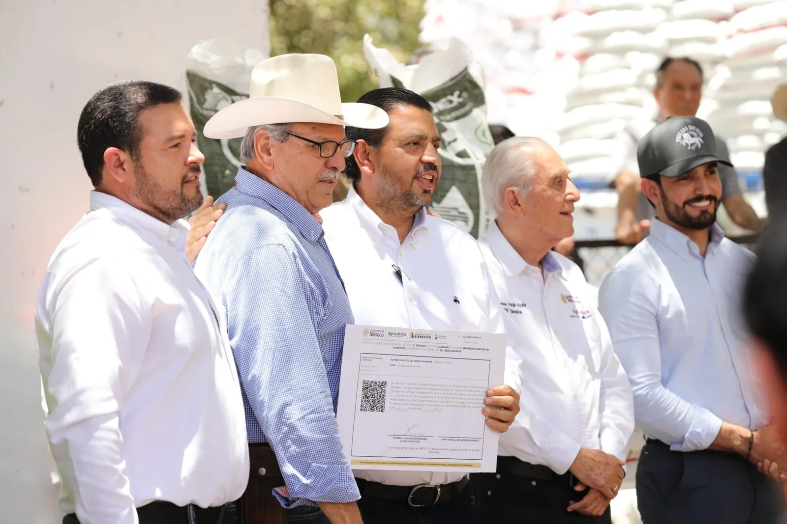 Encabeza Ismael Bello Esquivel programa de entrega de fertilizantes del Bienestar para Sinaloa Encabeza Ismael Bello Esquivel programa de entrega de fertilizantes del Bienestar para Sinaloa