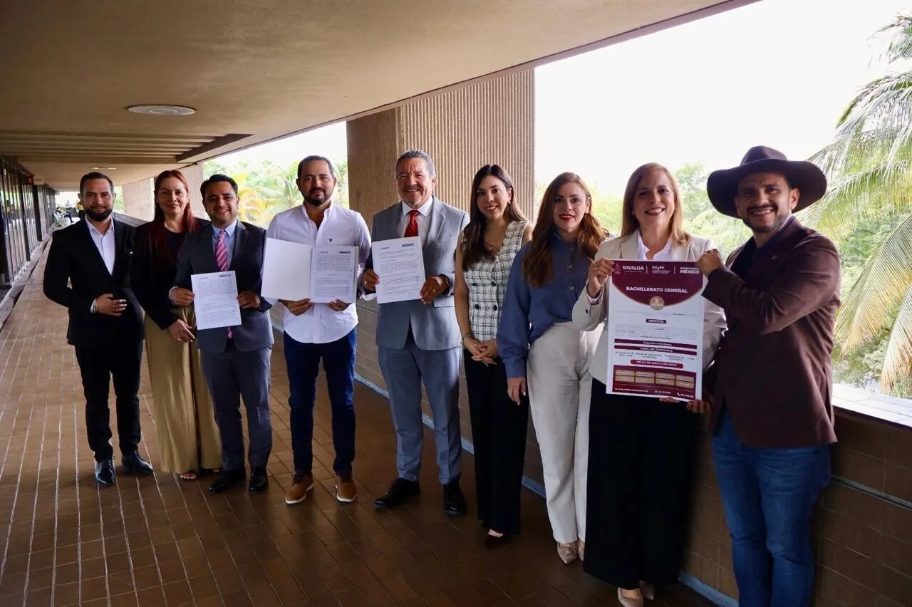 “Se impulsará la profesionalización de las y los trabajadores del Gobierno del Estado de Sinaloa” “Se impulsará la profesionalización de las y los trabajadores del Gobierno del Estado de Sinaloa”