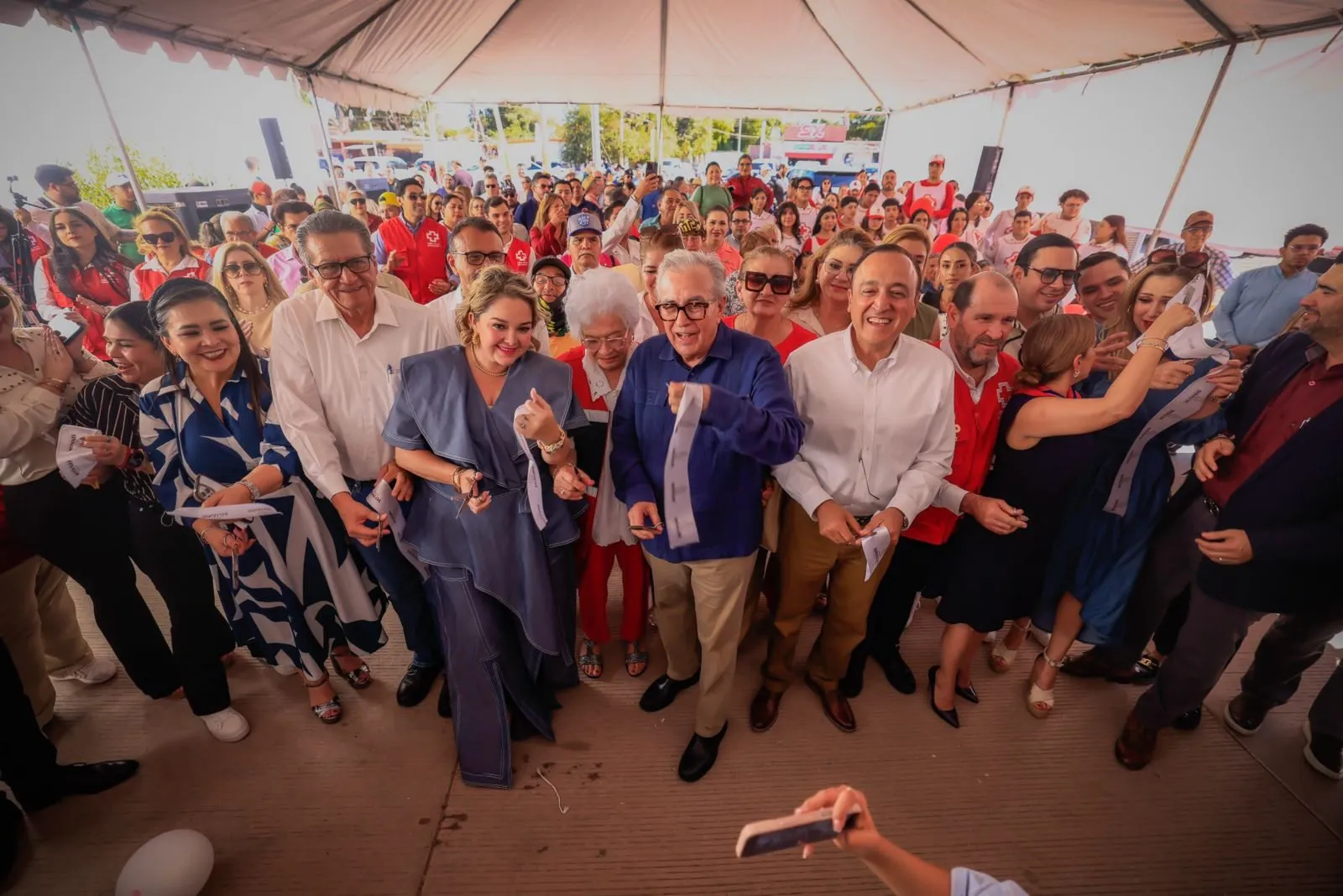 Gobernador Rocha Moya reapertura la base de la Cruz Roja en Villa de Ahome Gobernador Rocha Moya reapertura la base de la Cruz Roja en Villa de Ahome