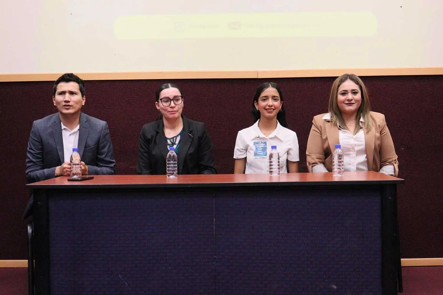 Con una serie de actividades culturales y académicas, conmemoran el Día del Gen en la Facultad de Ciencias Químico Biológicas de la UAS Con una serie de actividades culturales y académicas, conmemoran el Día del Gen en la Facultad de Ciencias Químico Biológicas de la UAS