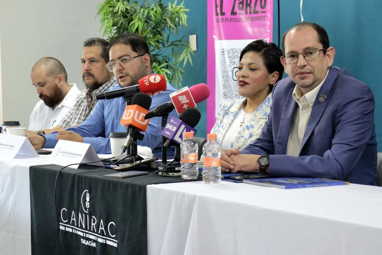 La UAS ratifica el compromiso de cooperar con los diferentes sectores al firmar convenio con CANIRAC Culiacán. La UAS ratifica el compromiso de cooperar con los diferentes sectores al firmar convenio con CANIRAC Culiacán.