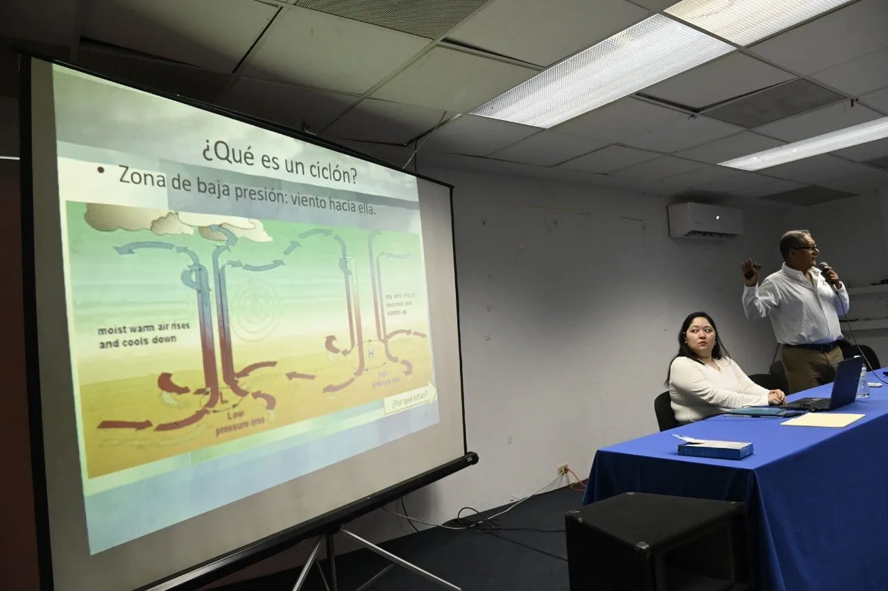 Celebra la Facultad de Ingeniería Culiacán la semana de día del estudiante con un ciclo de conferencias. Celebra la Facultad de Ingeniería Culiacán la semana de día del estudiante con un ciclo de conferencias.