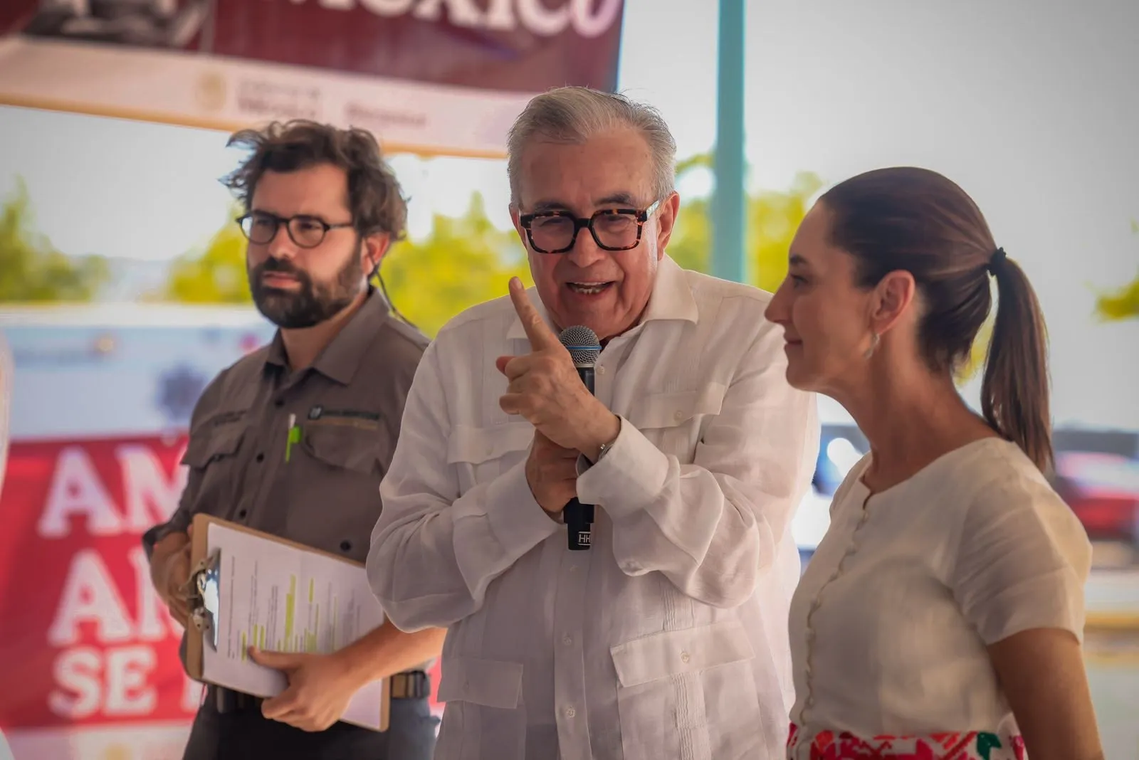 Presidenta Sheinbaum y gobernador Rocha ponen en marcha desde Sinaloa, programa “Salud Casa por Casa”, para atención de 13 millones de personas en el país Presidenta Sheinbaum y gobernador Rocha ponen en marcha desde Sinaloa, programa “Salud Casa por Casa”, para atención de 13 millones de personas en el país