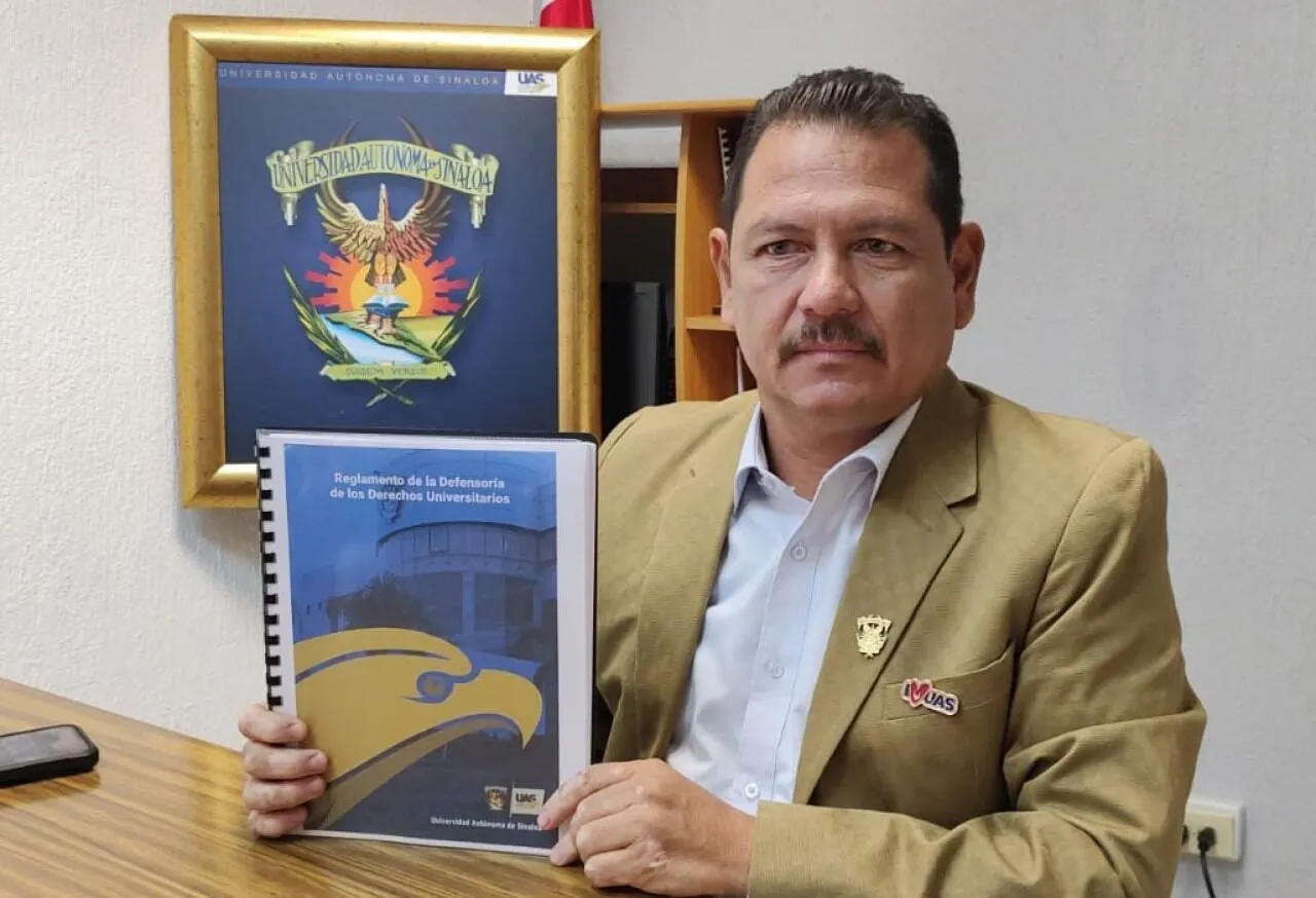 La Universidad Autónoma de Sinaloa fortalece el respeto a los derechos universitarios a través de la DDU La Universidad Autónoma de Sinaloa fortalece el respeto a los derechos universitarios a través de la DDU