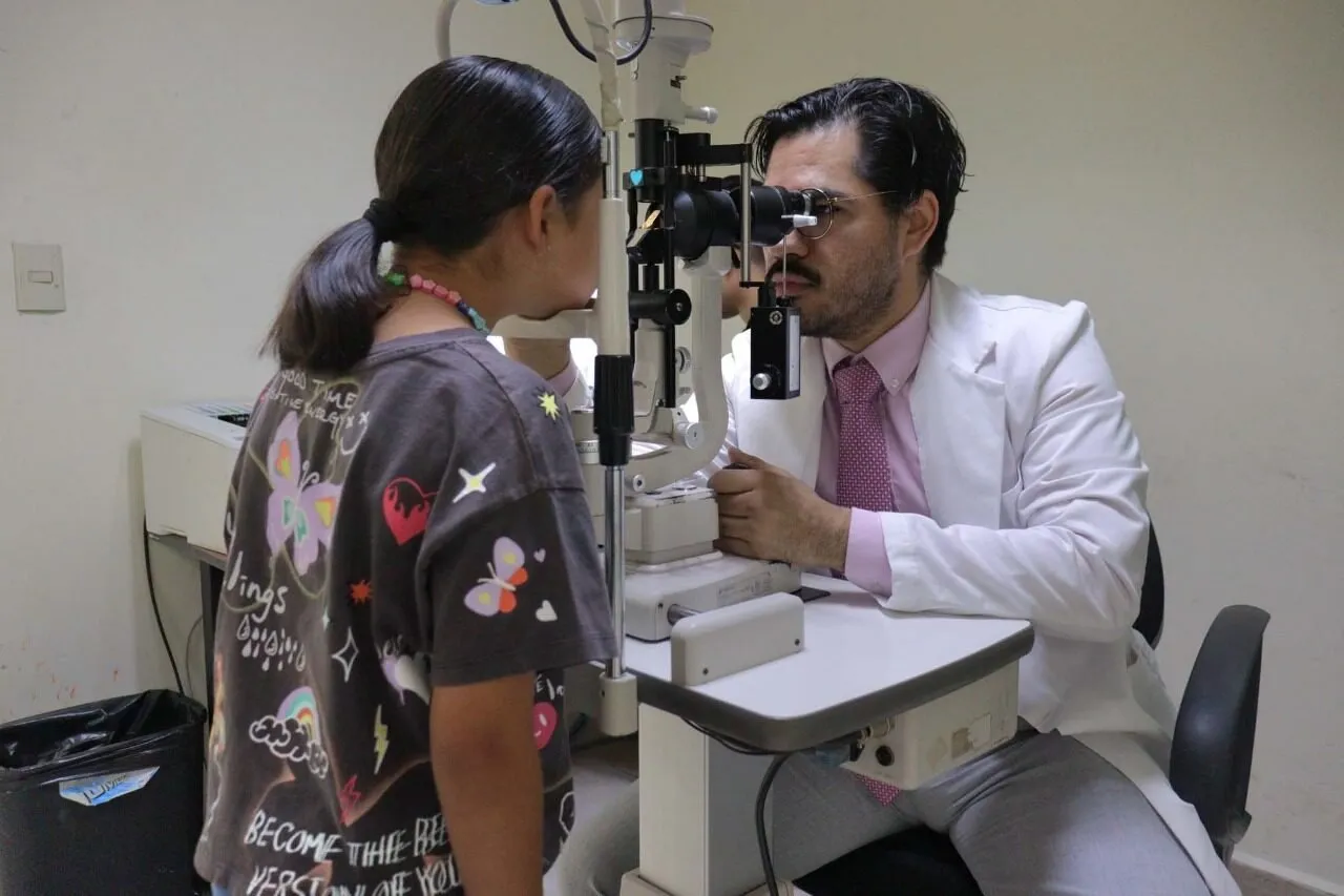 Cirugías oculares como la refractiva tiene una ventaja importante en la reducción o eliminación de problemas visuales: explica especialista Cirugías oculares como la refractiva tiene una ventaja importante en la reducción o eliminación de problemas visuales: explica especialista