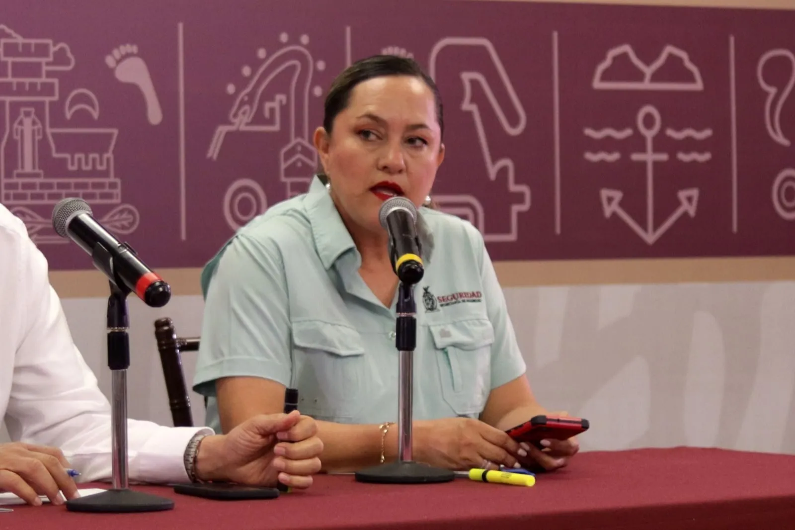 Autoridades detienen a 29 personas, recuperan 80 vehículos con reporte de robo; aseguran armamento y droga en diferentes hechos durante la última semana en Sinaloa Autoridades detienen a 29 personas, recuperan 80 vehículos con reporte de robo; aseguran armamento y droga en diferentes hechos durante la última semana en Sinaloa