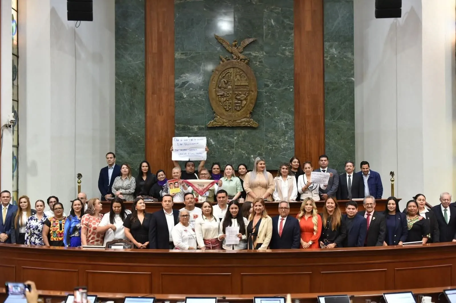 Avala Congreso creación de vicefiscalía especializada en proteger a periodistas y defensores de DDHH Avala Congreso creación de vicefiscalía especializada en proteger a periodistas y defensores de DDHH
