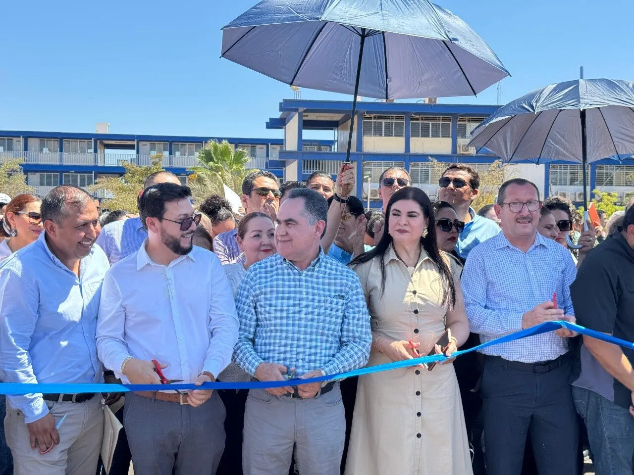 Una revisión del Modelo Educativo UAS 2022 y de las reformas curriculares, objetivos para el próximo periodo Rectoral: Doctor Madueña Molina Una revisión del Modelo Educativo UAS 2022 y de las reformas curriculares, objetivos para el próximo periodo Rectoral: Doctor Madueña Molina