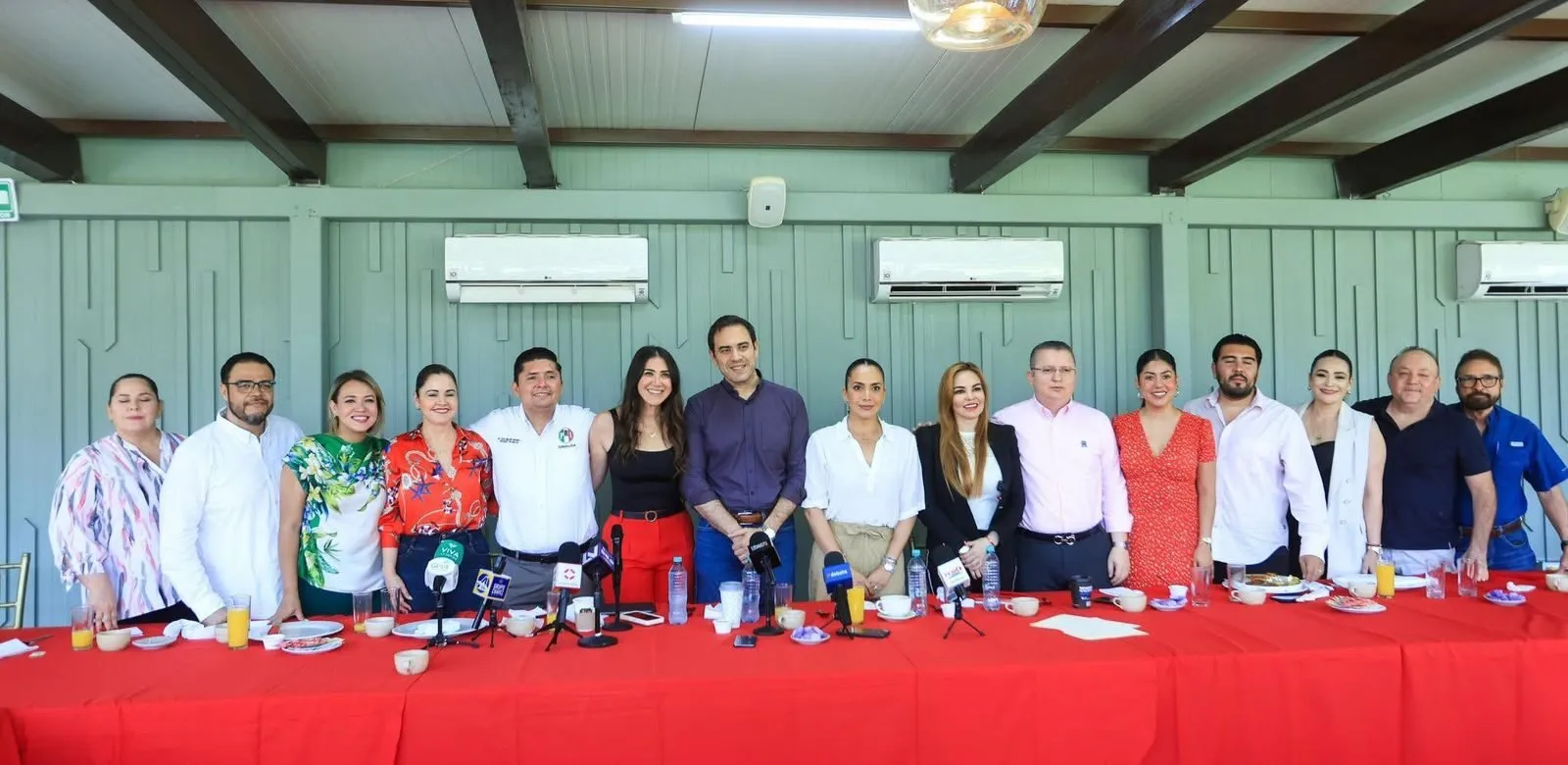PRI Sinaloa exige al gobierno respuestas ante la ola de violencia en el estado PRI Sinaloa exige al gobierno respuestas ante la ola de violencia en el estado