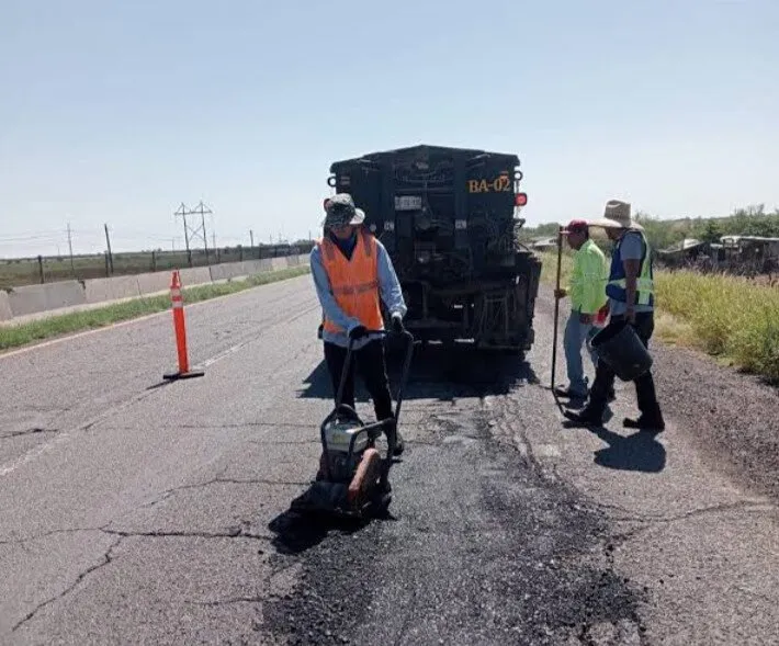 SCT inicia con trabajos de rehabilitación de la carretera México-15, Guasave SCT inicia con trabajos de rehabilitación de la carretera México-15, Guasave