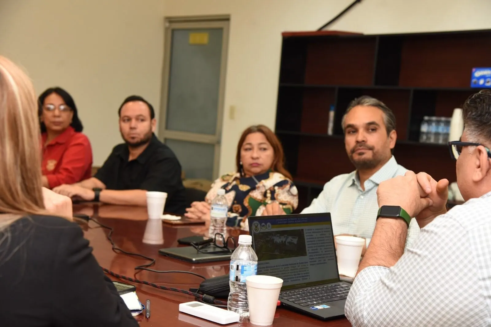 Presentan Plan de Desarrollo Estratégico del Sistema Bibliotecario de la UAS al Secretario Académico Universitario Presentan Plan de Desarrollo Estratégico del Sistema Bibliotecario de la UAS al Secretario Académico Universitario